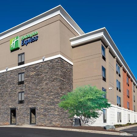 Holiday Inn Express & Suites Greensboro - I-40 Atwendover By Ihg Eksteriør billede